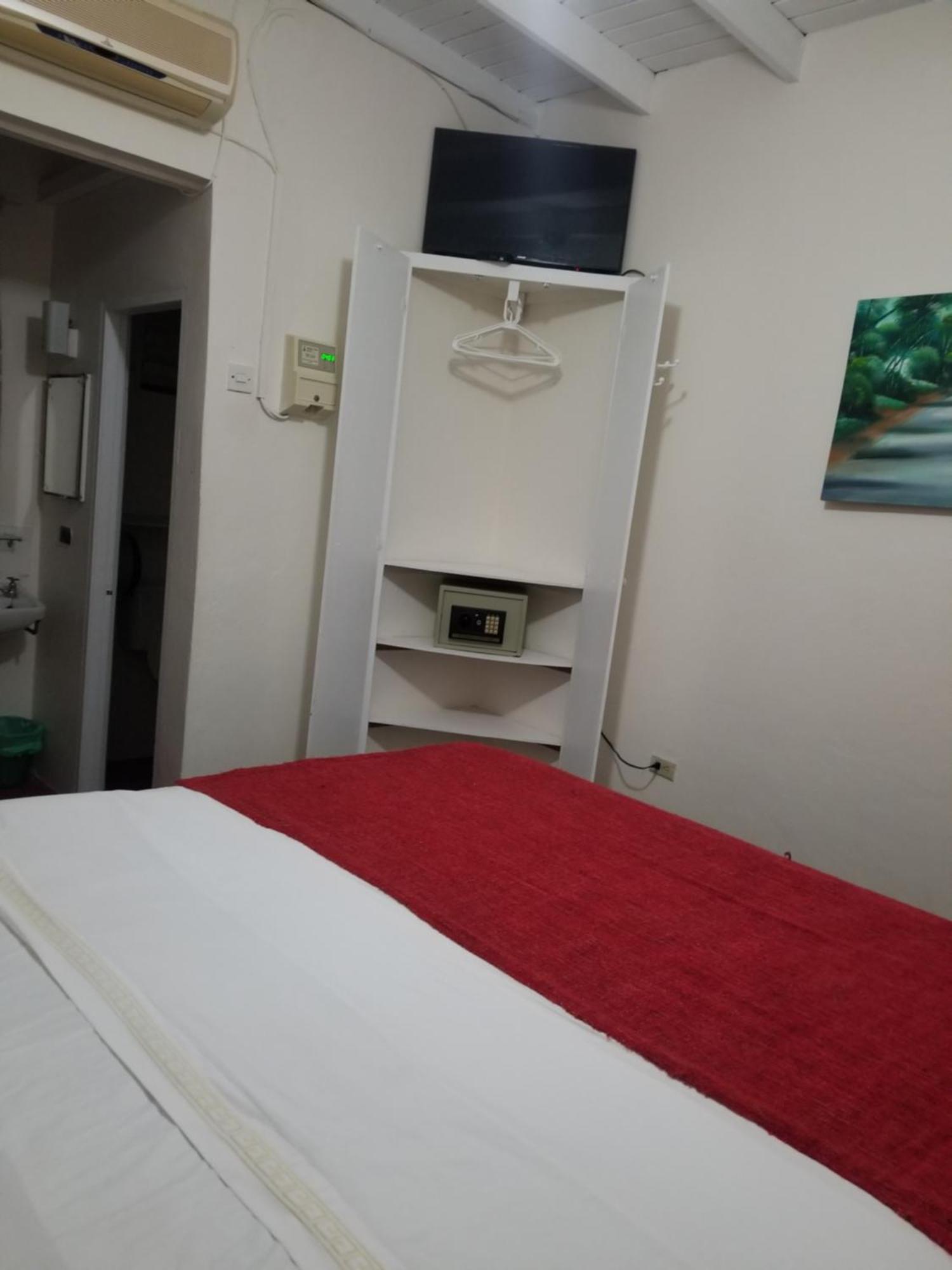 Rio Guesthouses Christ Church Phòng bức ảnh