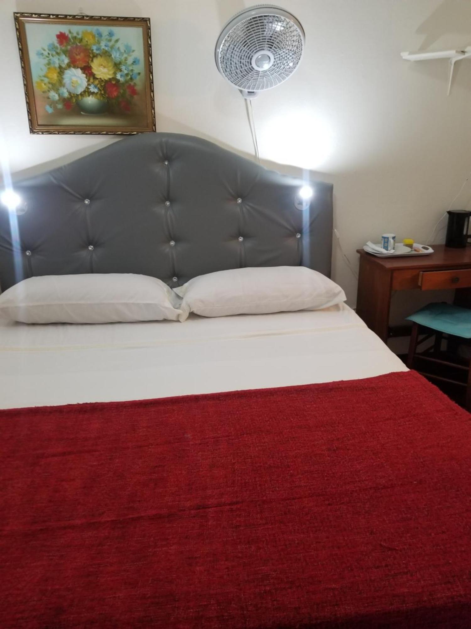 Rio Guesthouses Christ Church Phòng bức ảnh